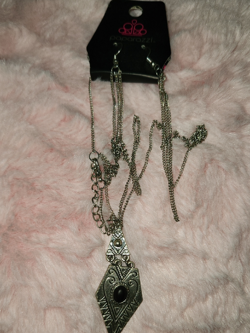 paparazzi Silver-Tone Pendant Necklace with Black Accent